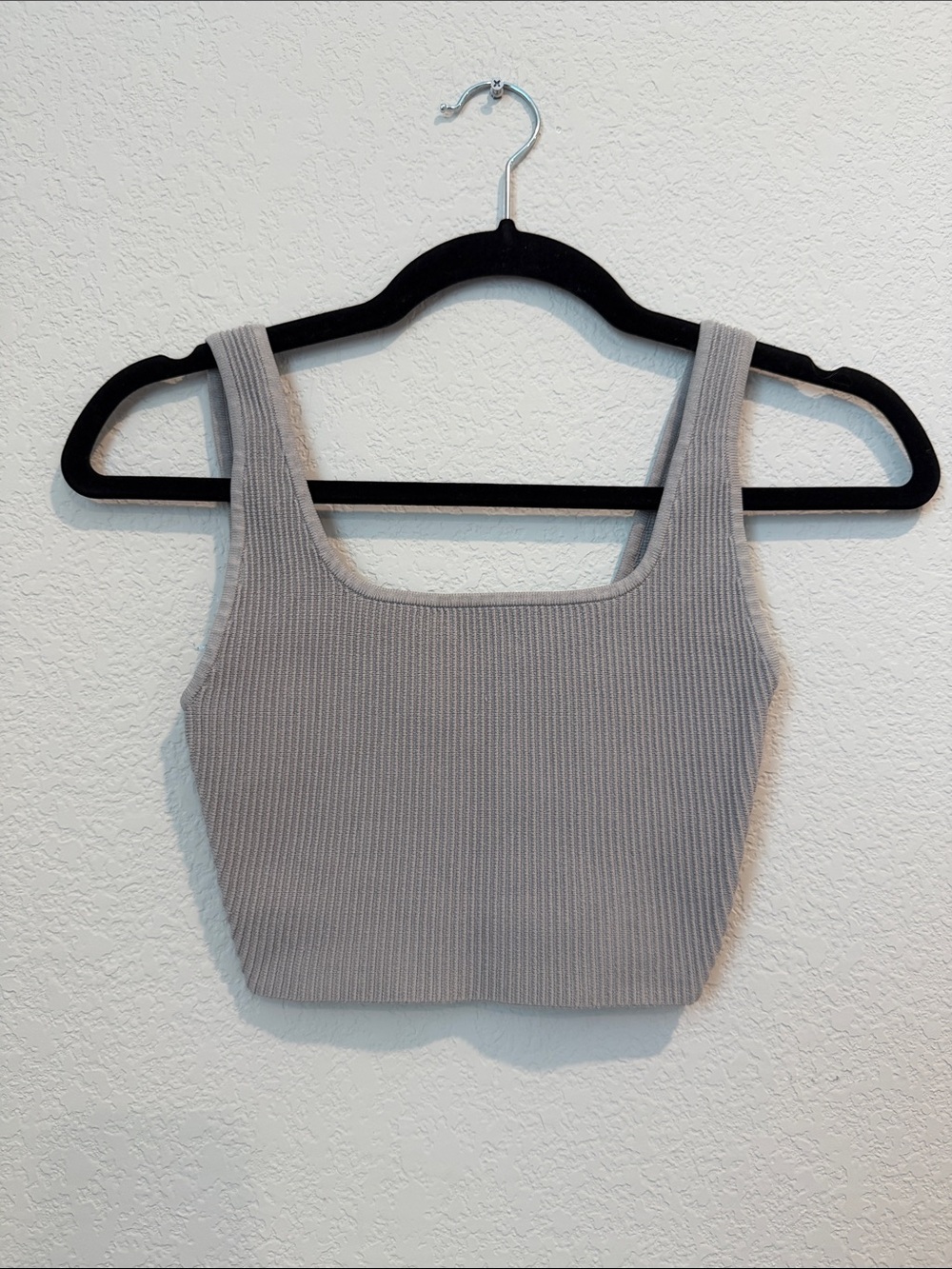 Babaton Ribbed Square Crop Top - Light Gray